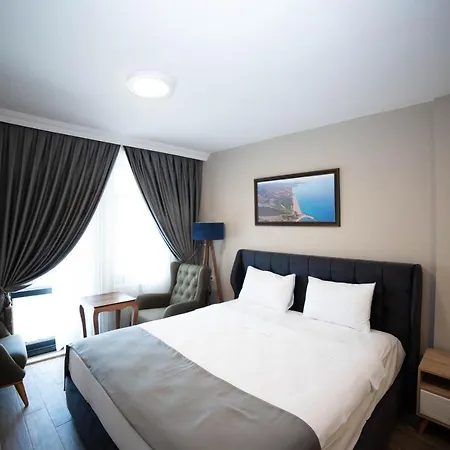 Elia Hotel